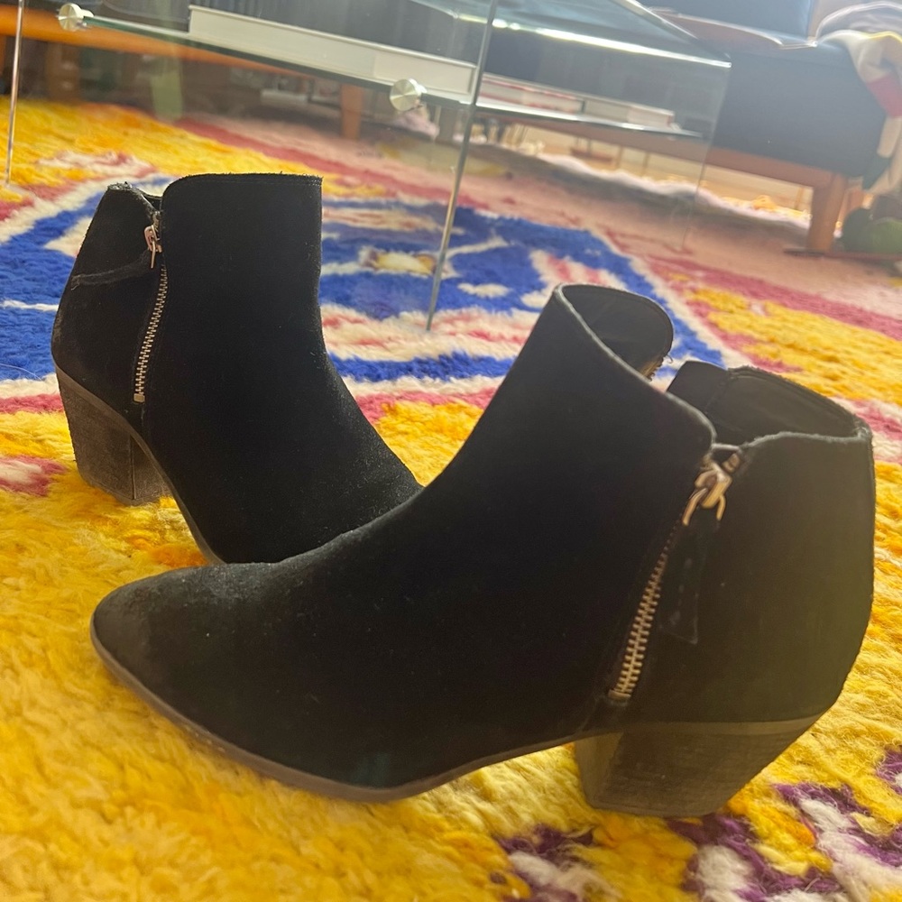 Like new, size 9, Frye ankle booties with pointed (scuffed toe). Black suede